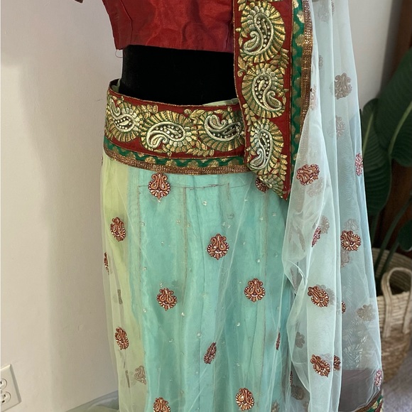 Traditional women’s saree sari dress grad wedding salwar kameez lehenga - Picture 6 of 12